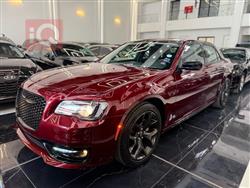 Chrysler 300 2023