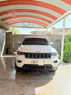 2019 جيب جراند شيروكي