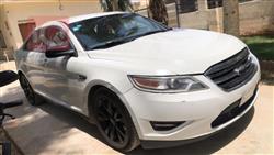 Ford Taurus 2010
