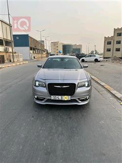 2022 كرايسلر 300