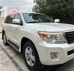 Toyota Land Cruiser 2013