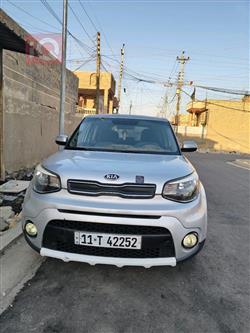 2017 كيا سول