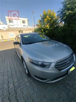 Ford Taurus 2018
