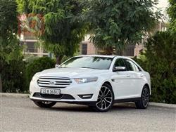 Ford Taurus 2019