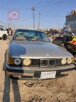 1990 بي ام دبليو الفئة 5
