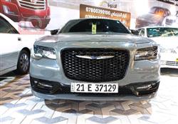 2019 كرايسلر 300