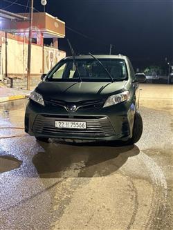 Toyota Sienna 2020