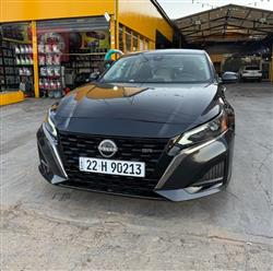 Nissan Altima 2022