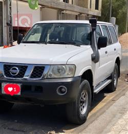 2005 نيسان باترول