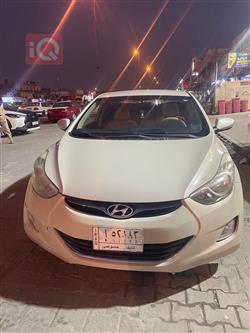 Hyundai Elantra 2013