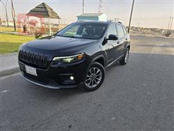 2019 جيب شيروكي