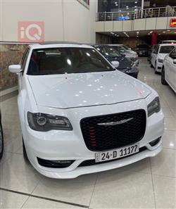 Chrysler 300 2017
