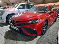 Toyota Camry 2024