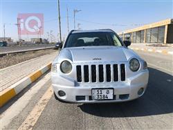 2008 جيب كومباس