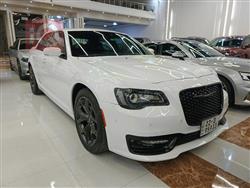 2023 كرايسلر 300