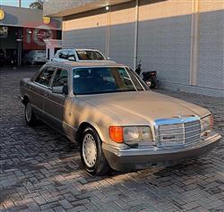 Mercedes-Benz S-Class 1988