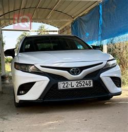 Toyota Camry 2018