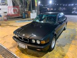 BMW 7-Series 1990