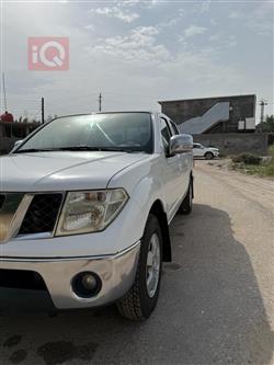 2012 نيسان نافارا