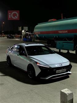 Hyundai Elantra 2022