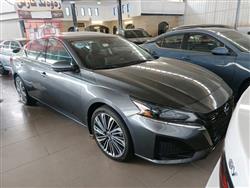Nissan Altima 2024