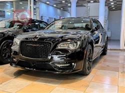 2023 كرايسلر 300