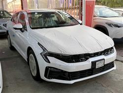 2025 كيا K5