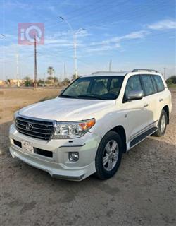 Toyota Land Cruiser 2011