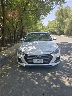 Hyundai Elantra 2019