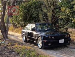 1990 بي ام دبليو الفئة 3
