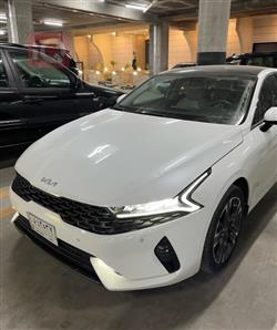 Kia K5 2023