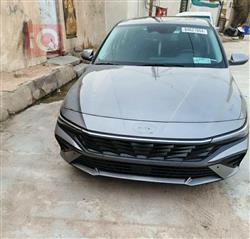 Hyundai Elantra 2024