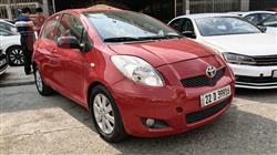 Toyota Yaris 2011