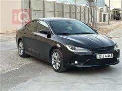 2017 كرايسلر 200