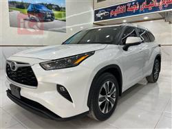 Toyota Highlander 2023