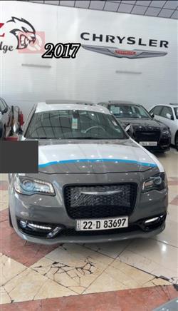 2017 كرايسلر 300