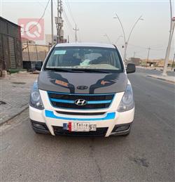 Hyundai Starex 2016