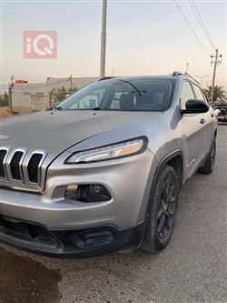 2017 جيب شيروكي