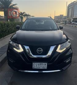 2020 نيسان روج