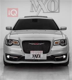 Chrysler 300 2023