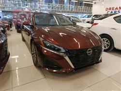 Nissan Altima 2023