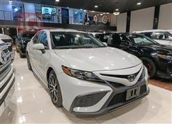 Toyota Camry 2024