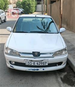 2002 بيجو 306