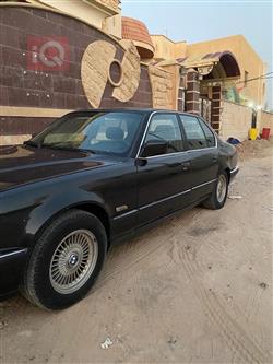 1989 بي ام دبليو الفئة 7