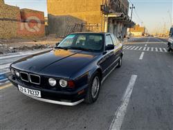 1990 بي ام دبليو الفئة 5