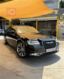 2018 كرايسلر 300