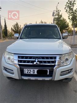 Mitsubishi Pajero 2015