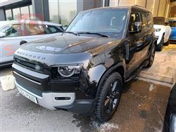 Land Rover Defender 2024