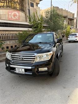 2011 تويوتا لاندكروزر