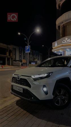 2024 تويوتا راف 4